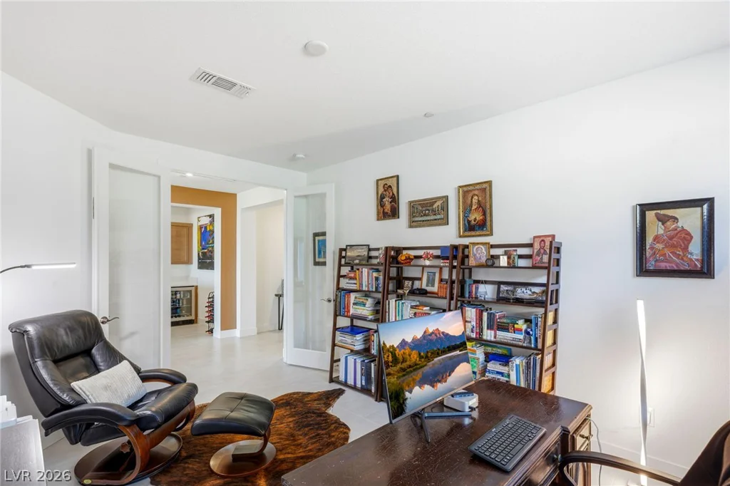 6424 Belgrossa Bend, Las Vegas, NV 89166