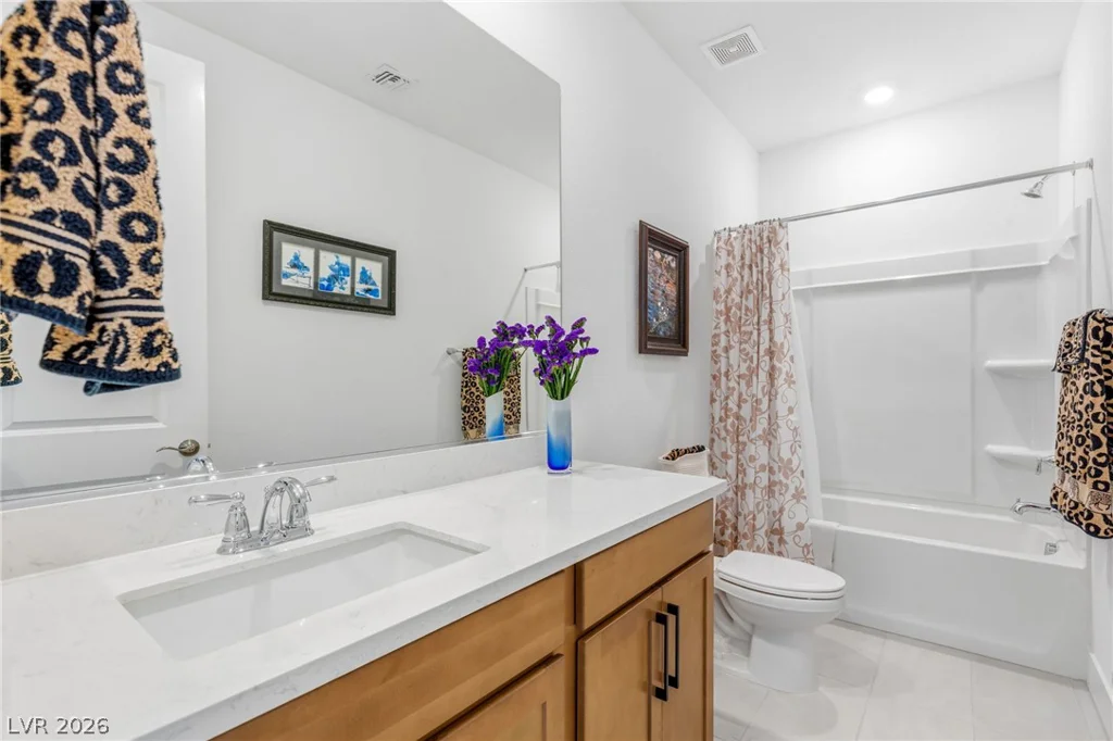 6424 Belgrossa Bend, Las Vegas, NV 89166