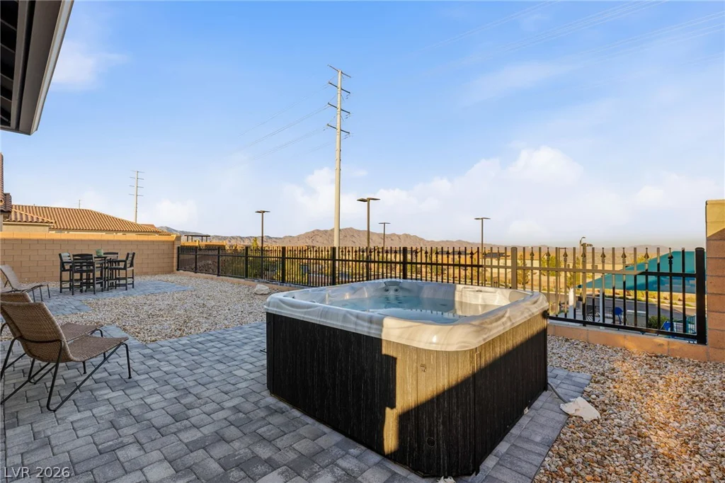 6424 Belgrossa Bend, Las Vegas, NV 89166