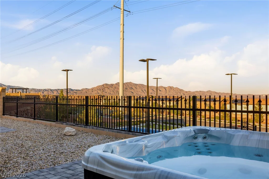 6424 Belgrossa Bend, Las Vegas, NV 89166