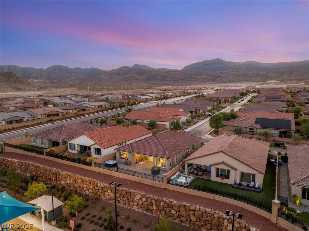 6424 Belgrossa Bend, Las Vegas, NV 89166