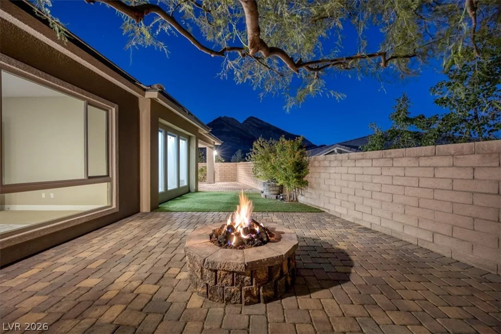 3070 Spring Solstice, Las Vegas, NV 89138