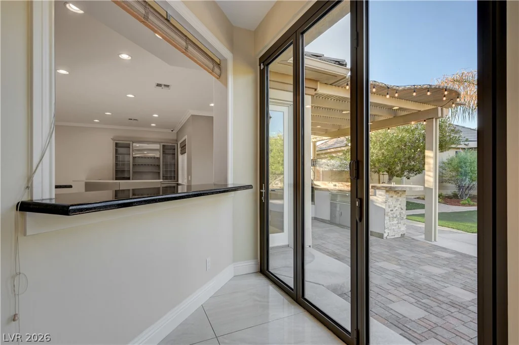 3745 Pacific, Las Vegas, NV 89121