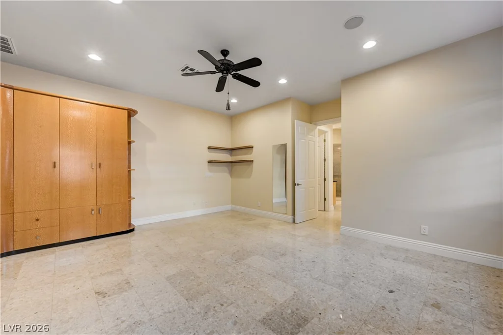3745 Pacific, Las Vegas, NV 89121