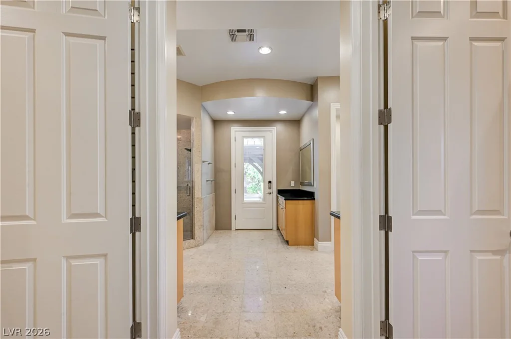 3745 Pacific, Las Vegas, NV 89121