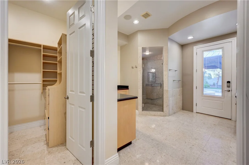 3745 Pacific, Las Vegas, NV 89121