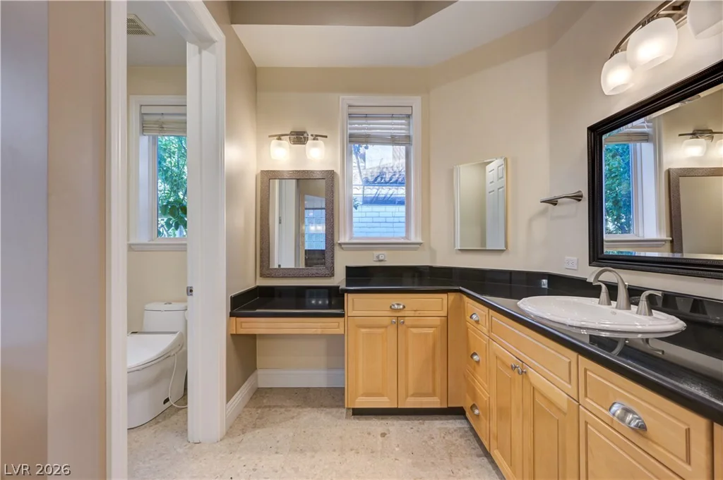 3745 Pacific, Las Vegas, NV 89121