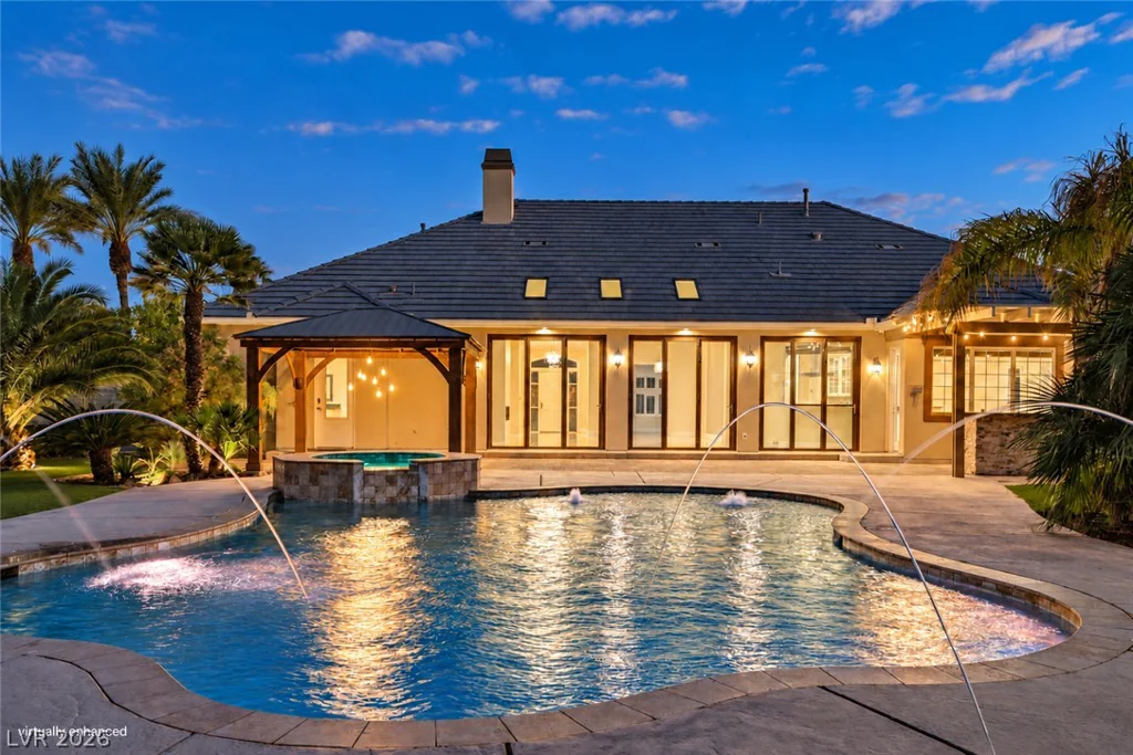 3745 Pacific, Las Vegas, NV 89121