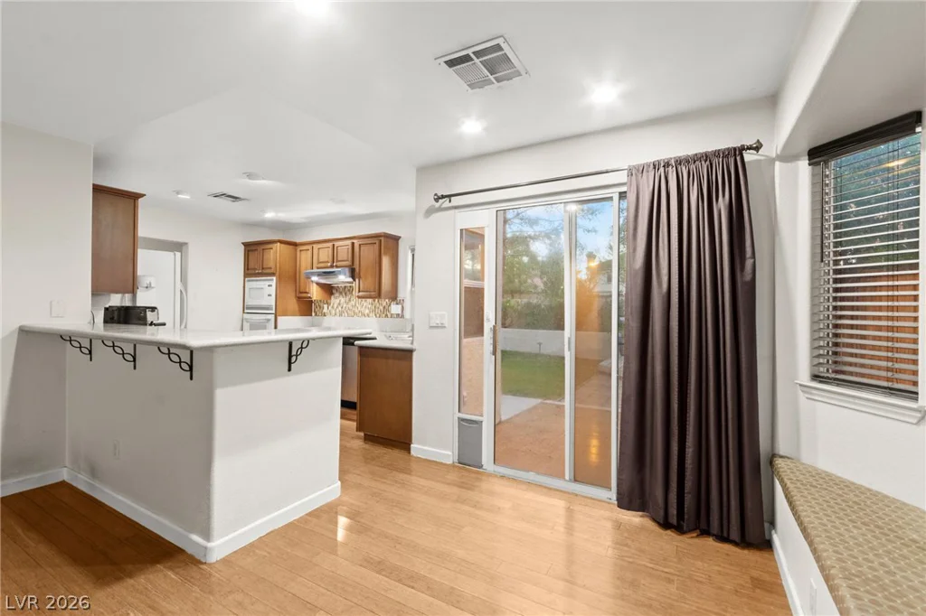 1821 Derbyshire, Las Vegas, NV 89117