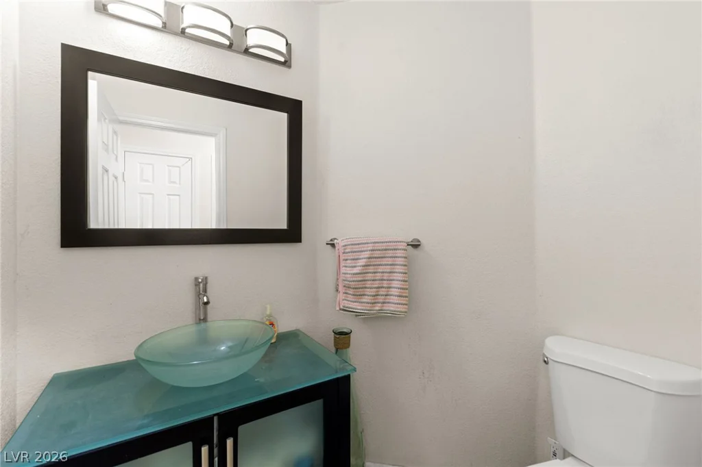 1821 Derbyshire, Las Vegas, NV 89117
