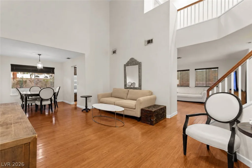 1821 Derbyshire, Las Vegas, NV 89117