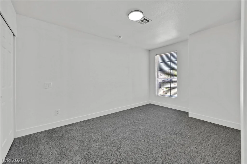 8433 Sea Glen, Las Vegas, NV 89128