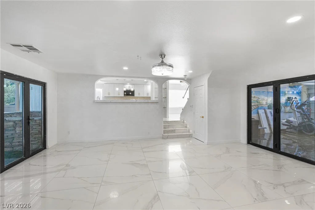 8237 Mountain Heather, Las Vegas, NV 89149