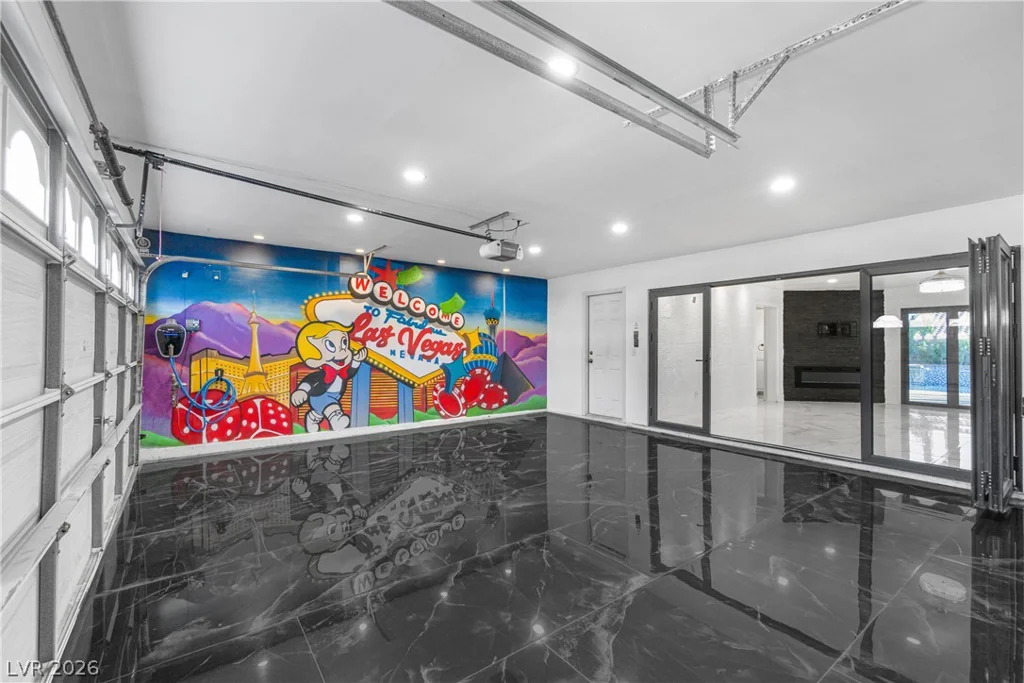 8237 Mountain Heather, Las Vegas, NV 89149