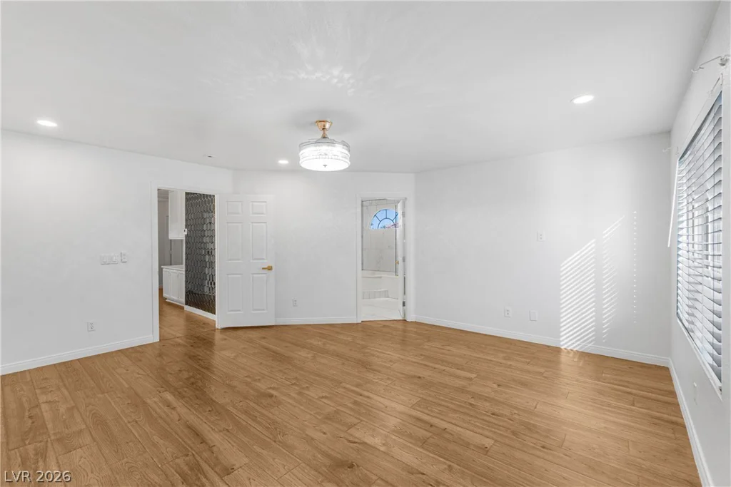 8237 Mountain Heather, Las Vegas, NV 89149