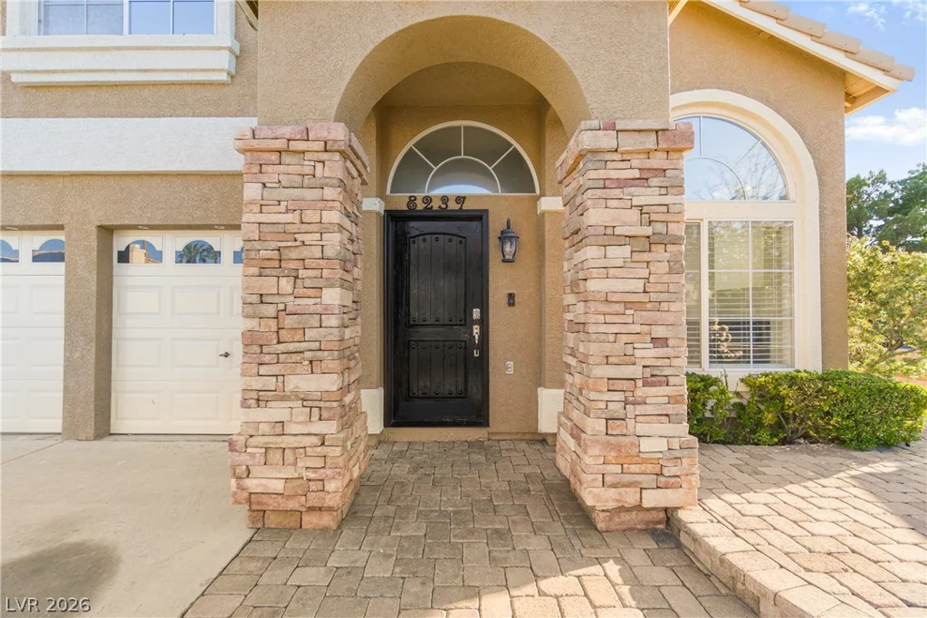 8237 Mountain Heather, Las Vegas, NV 89149