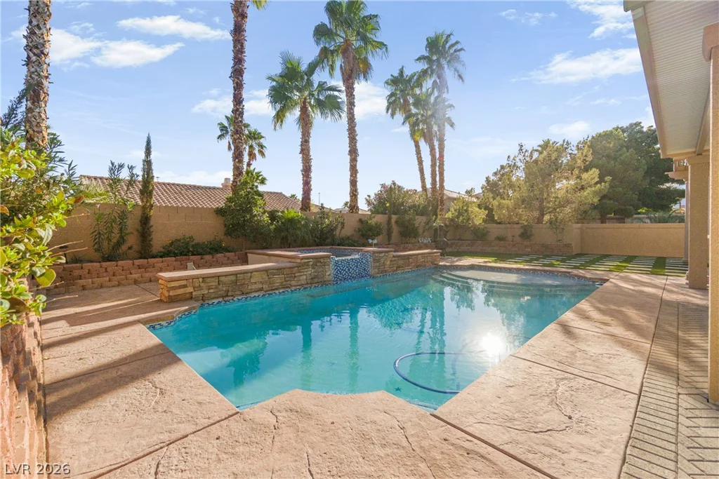 8237 Mountain Heather, Las Vegas, NV 89149