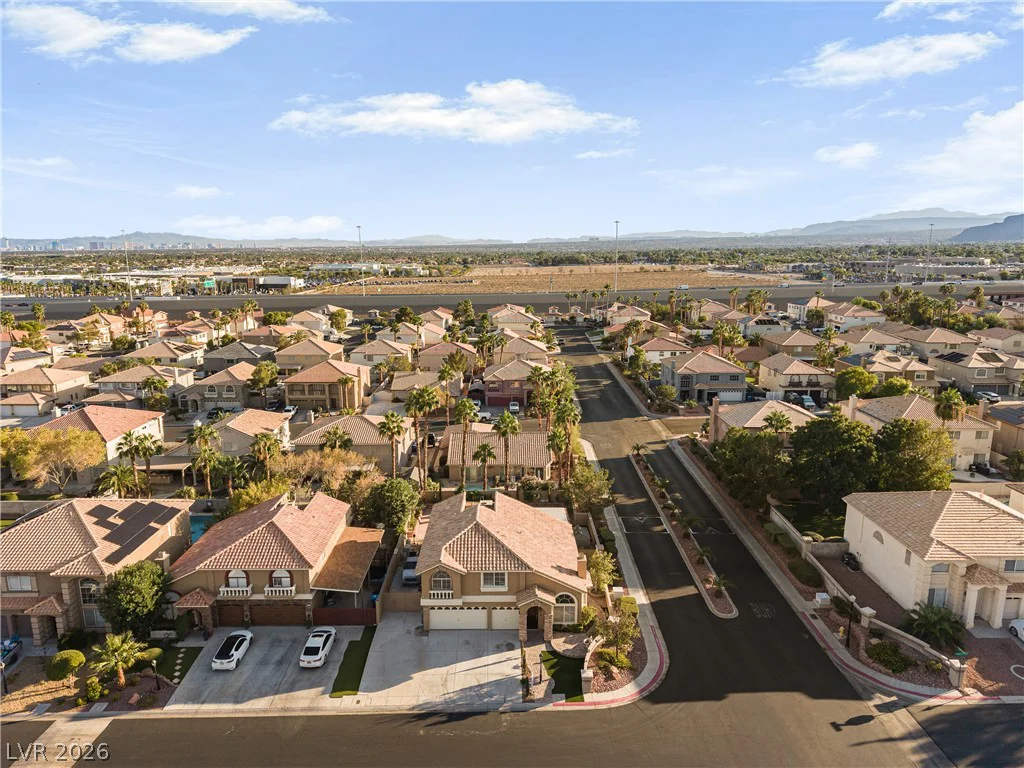 8237 Mountain Heather, Las Vegas, NV 89149