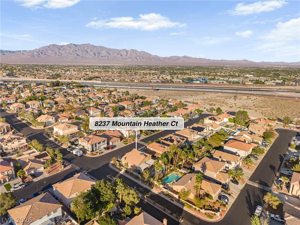 8237 Mountain Heather, Las Vegas, NV 89149