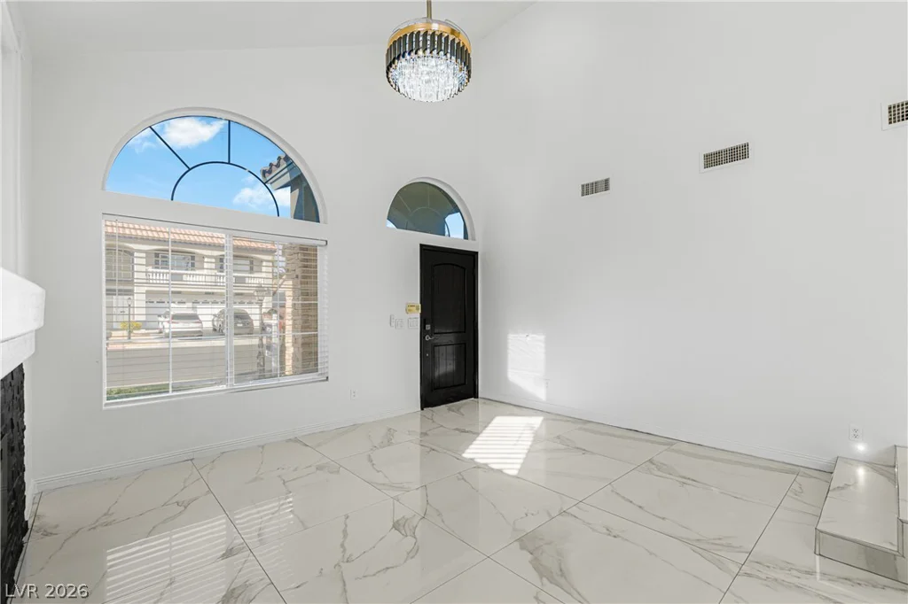 8237 Mountain Heather, Las Vegas, NV 89149
