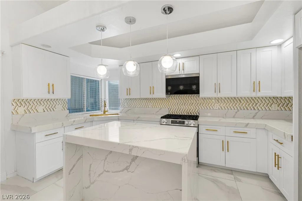 8237 Mountain Heather, Las Vegas, NV 89149