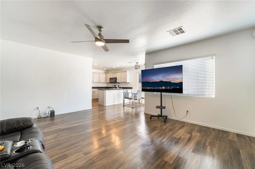 6275 Felicitas, Las Vegas, NV 89122