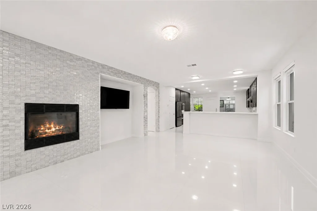 1417 Misty Moat, Las Vegas, NV 89117