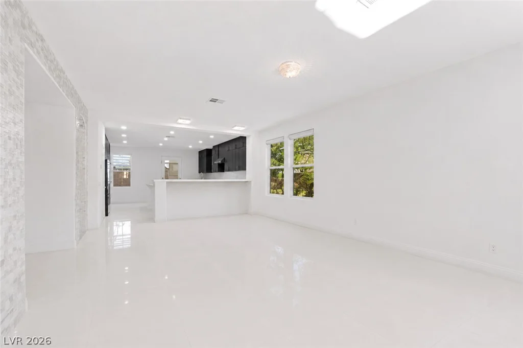 1417 Misty Moat, Las Vegas, NV 89117
