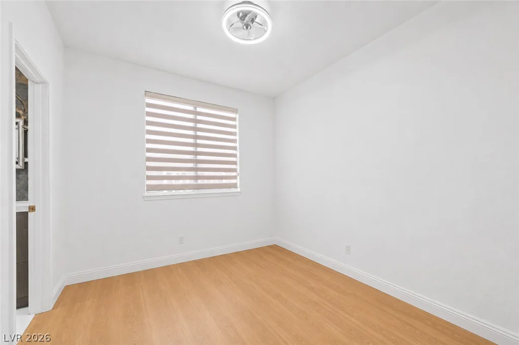 1417 Misty Moat, Las Vegas, NV 89117
