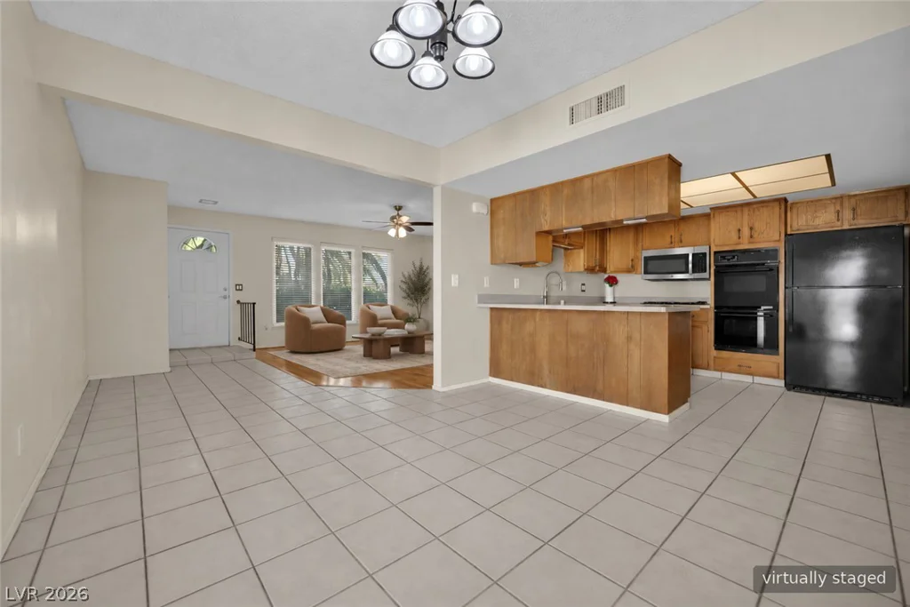 3753 Heritage, Las Vegas, NV 89121
