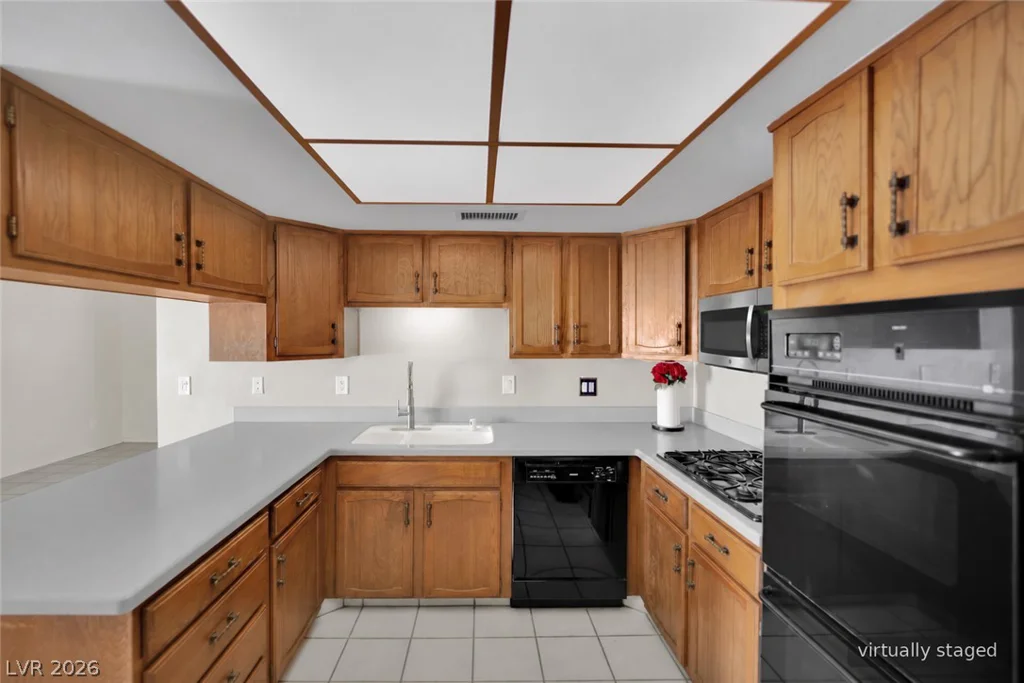 3753 Heritage, Las Vegas, NV 89121