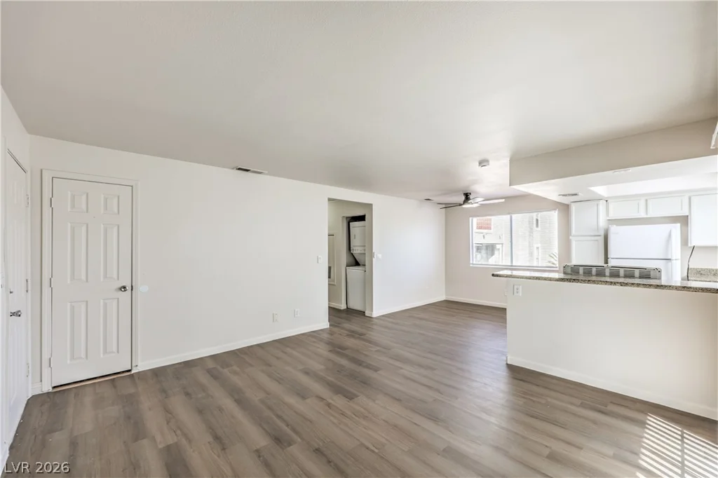 7300 Pirates Cove, Las Vegas, NV 89145