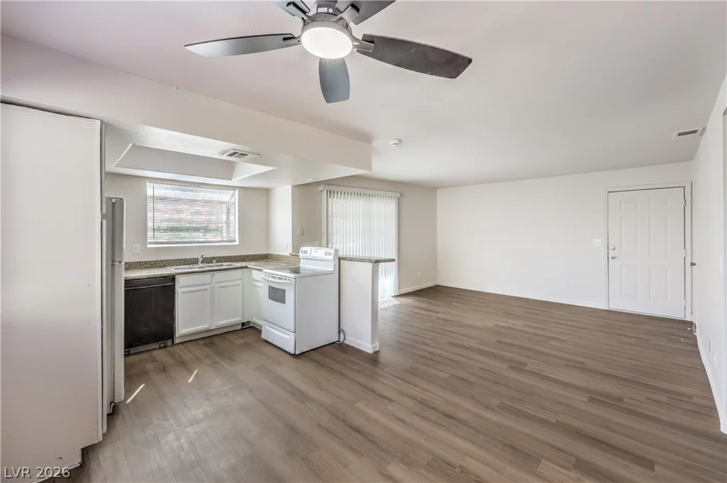 7300 Pirates Cove, Las Vegas, NV 89145