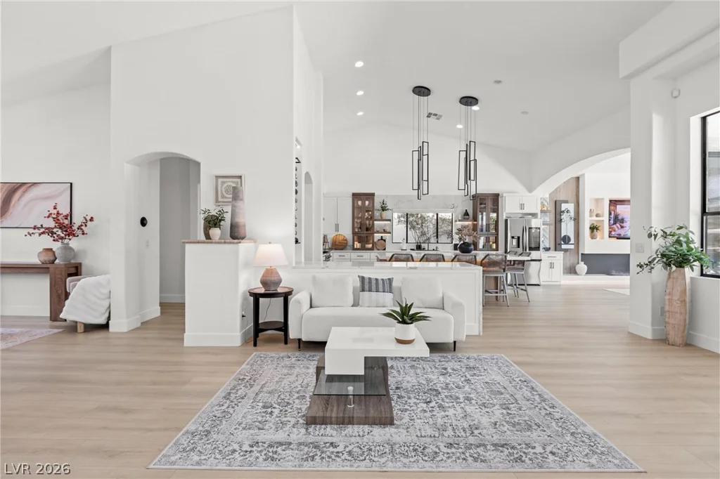 5686 San Florentine, Las Vegas, NV 89141