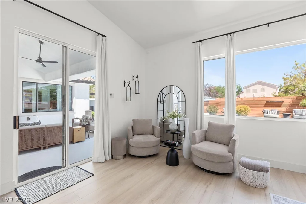 5686 San Florentine, Las Vegas, NV 89141