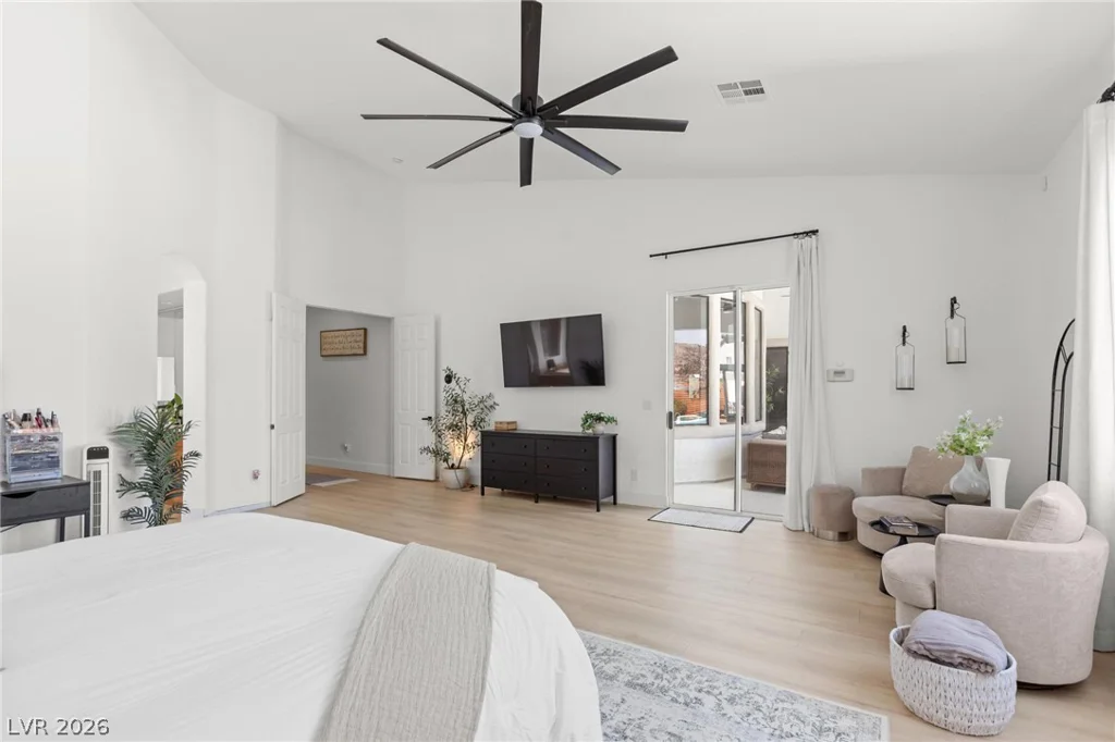 5686 San Florentine, Las Vegas, NV 89141