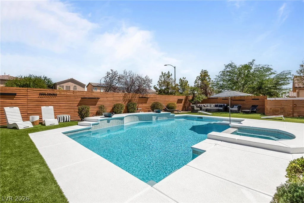 5686 San Florentine, Las Vegas, NV 89141