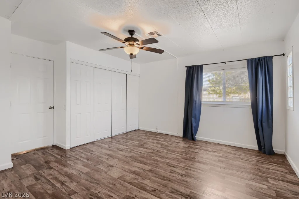 5422 Sir Richard, Las Vegas, NV 89110