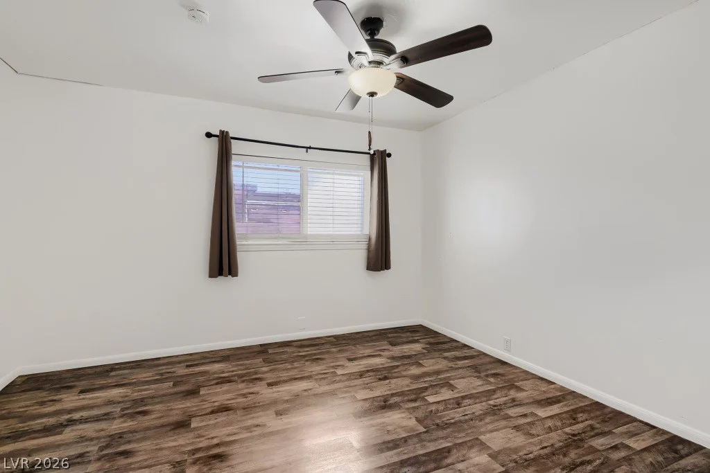 5422 Sir Richard, Las Vegas, NV 89110