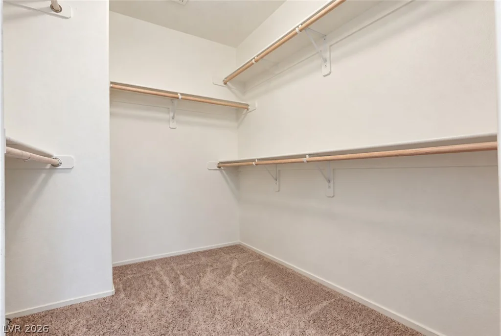 7707 Lone Shepherd, Las Vegas, NV 89166