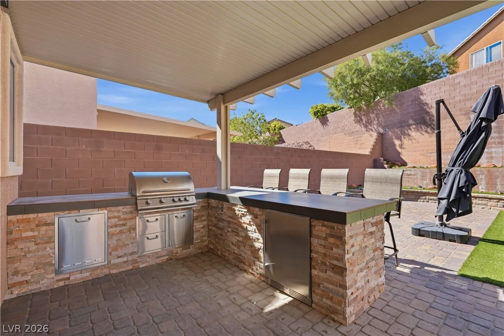 7707 Lone Shepherd, Las Vegas, NV 89166