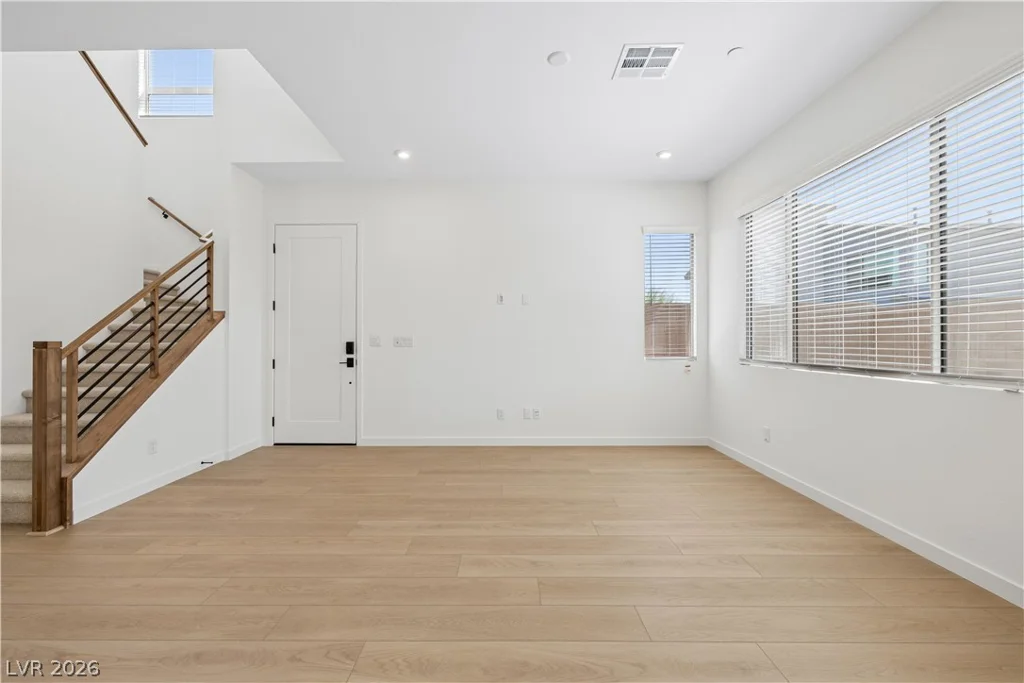 4269 Park Edge, Las Vegas, NV 89141