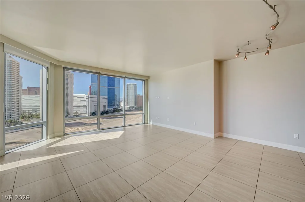 222 Karen, Las Vegas, NV 89109