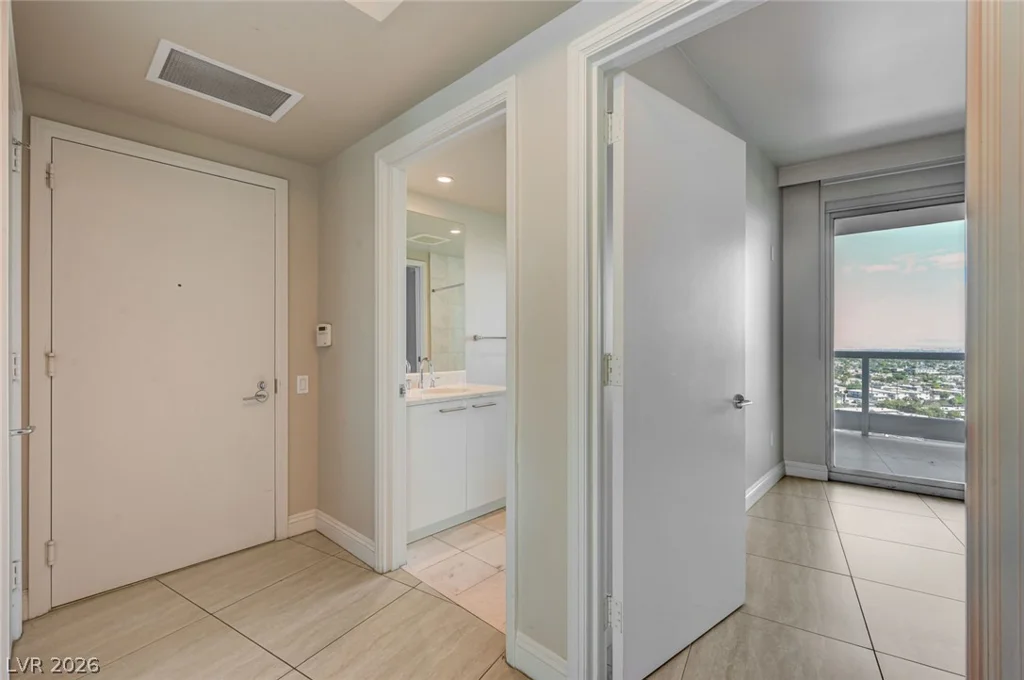 222 Karen, Las Vegas, NV 89109