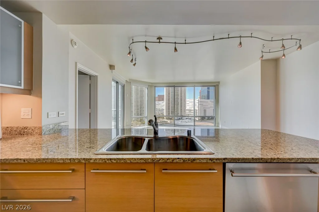 222 Karen, Las Vegas, NV 89109