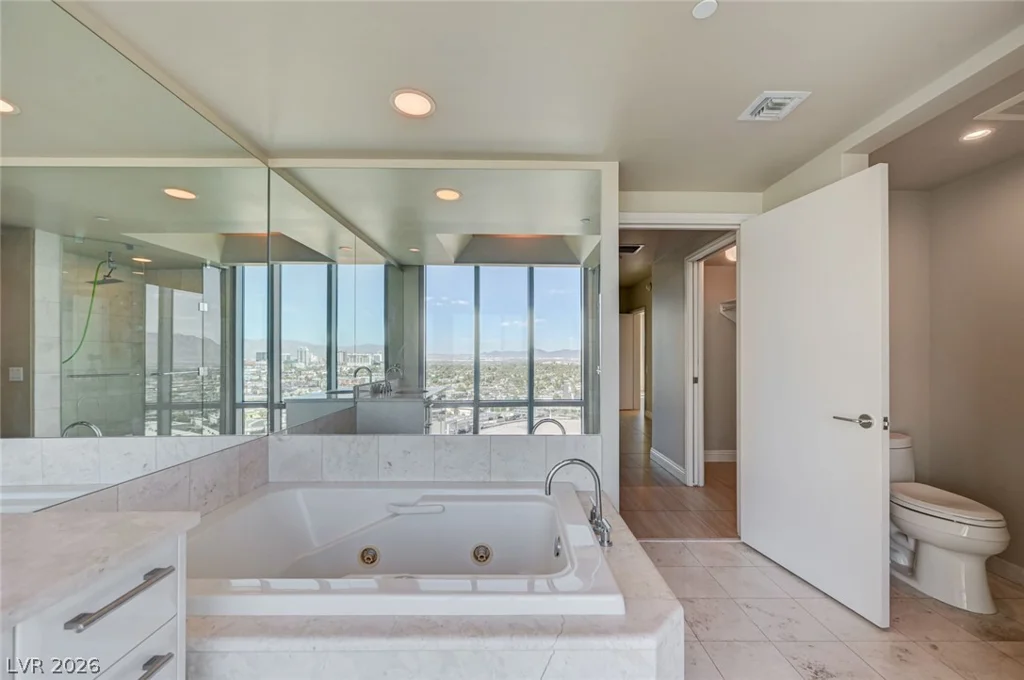 222 Karen, Las Vegas, NV 89109