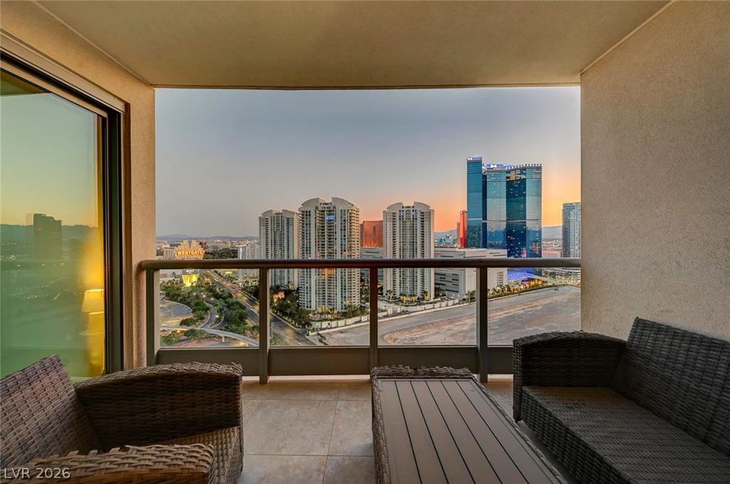 222 Karen, Las Vegas, NV 89109
