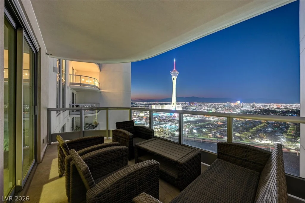 222 Karen, Las Vegas, NV 89109