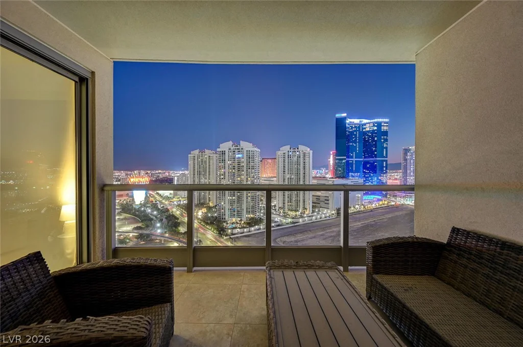 222 Karen, Las Vegas, NV 89109