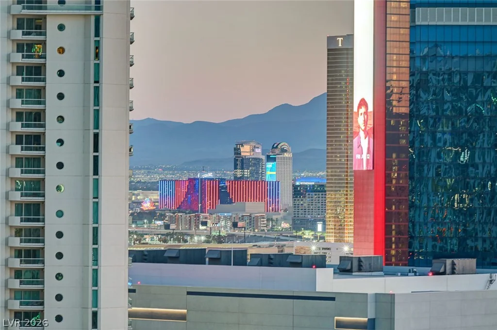 222 Karen, Las Vegas, NV 89109